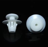 Clip de fixation universel en plastique blanc à double bride pour panneau de porte intérieur de voiture, rivet de garniture intérieure, boucle élastique à pression