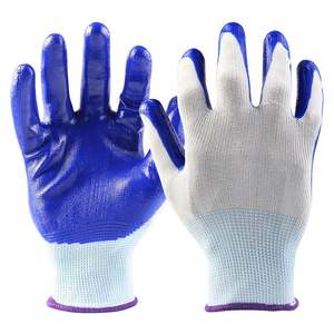 Guscio in poliestere più popolare di 13 Gauge con guanti economici rivestiti in Nitrile liscio all'ingrosso - Product Image 1