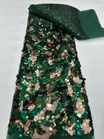 Tissu de robe de cérémonie haut de gamme, tissu brodé de sequins haute densité pour robe de mariée, tissu brodé de perles multicolores.