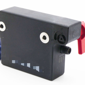 ใหม่แกะกล่อง พร้อมใช้งาน AZM300Z-I2-ST-AS-T8-2932-2 103013676 ตัวควบคุมการเขียนโปรแกรม PLC สำหรับระบบอัตโนมัติในคลังสินค้า - Product Image 1