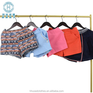 2026 Meilleures ventes Shorts d'occasion en gros en ballots, Micro-shorts en coton pour femmes, style décontracté chic, stock de vêtements en vrac - Product Image 4