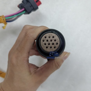 อะไหล่รถแทรกเตอร์แบบตีนตะขาบ D5R D6N ชุดสายไฟเกียร์ 352-5908 3525908 ชุดสายไฟ - Product Image 3