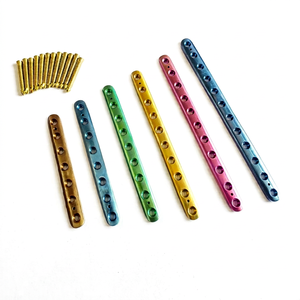 Satinsky Titanium LCP 5.0mm Ensemble de plaques étroites 6 pièces Stabilisation interne chirurgicale vétérinaire Certifié CE Réutilisable - Product Image 1