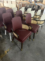 Ensembles de restaurant modernes en rotin et bois massif, canapé banquette de café, ensemble table à manger occidentale, chaises de restaurant pour café