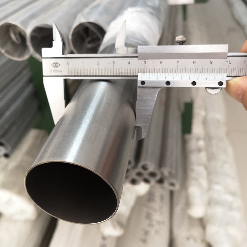 Gr9 Titanium Alloy Ti3Al2.5V Seamless Pipe For Motor Cycle