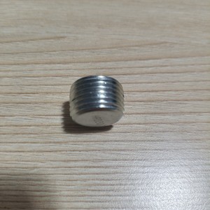 Conector Hexagonal Original P220-430204 para Excavadora Hyundai, Accesorios Hidráulicos, Conector de Aleación de Aluminio - Product Image 1