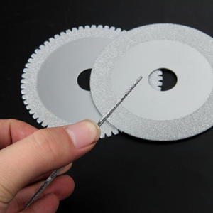 Disques/lames diamantées brasées en forme de bol pour outils de coupe et de façonnage - Product Image 1