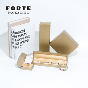 Boîtes à bijoux rectangulaires en cuir PU de luxe FORTE avec logo personnalisé et design carré pour le rangement des bracelets et des bagues, emballage en carton - Product Image 2