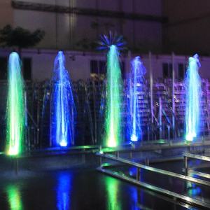 Fontaine <span class=keywords><strong>à</strong></span> eau commerciale moderne Fenlin en acier inoxydable 304, tour de glace, éclairage LED multicolore écologique, musique/PLC/DMX512 - Product Image 1