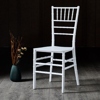 Vente en gros de chaises d'extérieur en plastique pp empilable pour restaurant chaises empilables