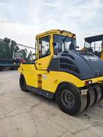 Compacteur pneumatique BOMAG BW27RH d'occasion 2018 avec moteur Deutz 100KW, poids réglable, pour la construction routière en asphalte