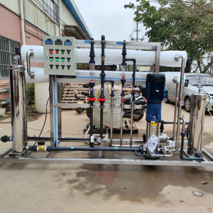 Filtre à <span class=keywords><strong>eau</strong></span> industriel Machine purificateur osmose inverse plantes <span class=keywords><strong>charbon</strong></span> <span class=keywords><strong>actif</strong></span> <span class=keywords><strong>dans</strong></span> le traitement de l'<span class=keywords><strong>eau</strong></span> - Product Image 1
