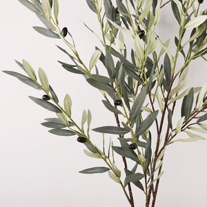 Branches d'olivier artificielles Qihao avec fruits, 5 branches, grandes feuilles vertes, haute simulation, décoration intérieure, accessoires de mariage - Product Image 4