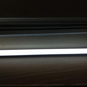 Profilé en aluminium LED noir de Style V/U/YW pour support de canal 5050 3528, couvercle laiteux sous le placard, bande linéaire de barre lumineuse - Product Image 3