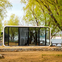 Mini-maison moderne préfabriquée à deux étages de 11800 mm, maisonnette solaire modulaire à deux niveaux, cabane préfabriquée portable en conteneur