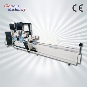Scie à double tête à <span class=keywords><strong>froid</strong></span> pour profilés plastiques et aluminium, machine à scier l'aluminium pour cadres <span class=keywords><strong>de</strong></span> portes à double battant - Product Image 1