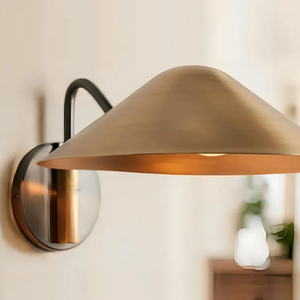 Applique murale moderne du milieu du siècle en laiton de style Stilnovo Spoutnik pour un éclairage rétro et une décoration murale élégante - Product Image 5