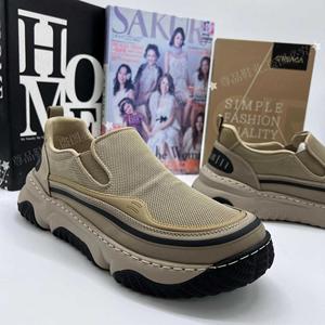 Chaussures d'été pour hommes, respirantes, à semelle souple, en toile, style slip-on, chaussures décontractées légères et fines, chaussures tendance en toile pour hommes - Product Image 2