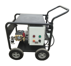 Pistola de Limpieza Industrial de Alta Presión OEM 4350Psi 300bar 15LPM 9KW 380V para Autos, 300bar de Potencia - Product Image 1
