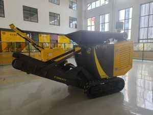 Mini concasseur à mâchoires mobile avec moteur, capacité maximale de 40 t/h, utilisation dans l'exploitation minière et la construction, petit équipement de concassage de pierres - Product Image 4