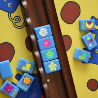 Tuiles de Mahjong américaines en acrylique monocouche personnalisées, motif dessiné à la main, thème Star-Hugger, ensemble de Mahjong gravé Little Lucky