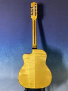 Guitare acoustique artisanale <span class=keywords><strong>Gypsy</strong></span> 7 cordes de 16 pouces, corps creux en érable flammé, ébène, luthier personnalisé, <span class=keywords><strong>jazz</strong></span> cutaway Yunzhi - Product Image 3