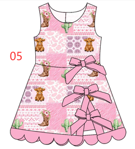Robe de yoga décontractée pour enfants avec nœuds, bords festonnés, prête à être expédiée, collection été 4 juillet, tenue de sport, short de yoga, robe couleur tan - Product Image 4