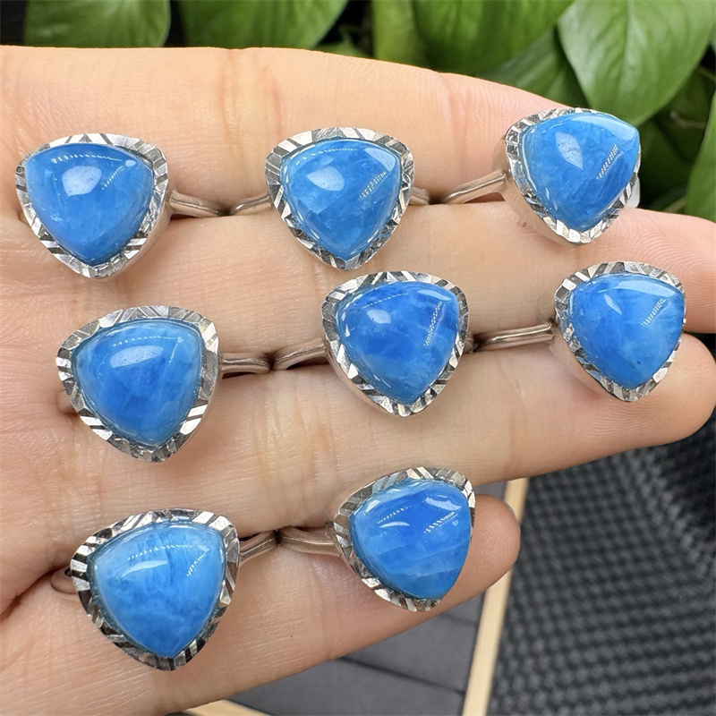 Apatite blu