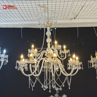 Lustre décoratif suspendu en acrylique pour événements de luxe, fêtes et scènes, idéal pour la décoration de mariages