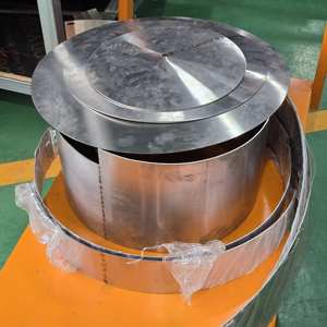 Fabrication sur mesure de tôles, découpe laser CNC, acier inoxydable et acier avec finition par peinture en poudre - Product Image 2