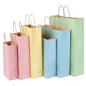 Sac en papier kraft avec poignée, recyclable, respectueux de l'environnement, couleurs pastel macaron, esthétique boutique pour petites entreprises, idéal pour les cadeaux et le shopping - Product Image 2