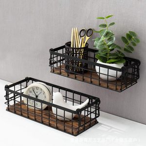Cesta de Almacenamiento de Madera de Hierro Rectangular para Montar en la Pared con Asa, Color Quemado, Base de Madera Maciza, Cesta para Frutas, Organizador de Almacenamiento - Product Image 1