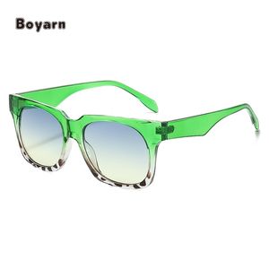 Venta al por mayor de fábrica, gafas de sol cuadradas simples para mujer, lentes amarillas de moda UV400, Unisex, Multicolor, peso ligero, Color de contraste - Product Image 3