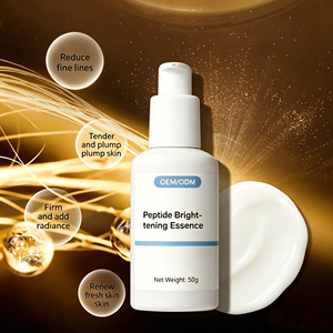 Esencia Iluminadora con Péptidos - Suero Antienvejecimiento para Desvanecer Manchas Oscuras, Unifica el Tono de la Piel, Reduce la Hiperpigmentación para una Piel Radiante - Product Image 1