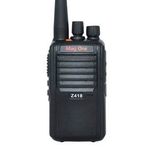 Walkie Talkie Digital Mag One Z418 403-527MHz de Largo Alcance con Batería de Litio Antideslizante - Product Image 3