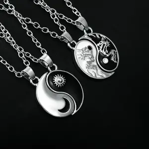 Yin Yang Couple Matching Necklace Best Friends Tai chi Matching Necklaces Valentines Gifts for Men Women BFF Necklace