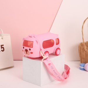 ストロー付き水筒 500ml 車型 かわいい プラスチックボトル 大容量 BPAフリー 子供用 夏用 ドリンクウェア - Product Image 3