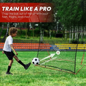Équipement d'entraînement de football à porte et dans la porte 5 pieds X 4 pieds Rebondisseur de football portable pour l'entraînement de football en équipe ou en <span class=keywords><strong>solo</strong></span> - Product Image 4