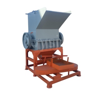 Plastic <strong>Crusher</strong> Machine for PP PE <strong>PET</strong> <strong>Bottles</strong> and Films Waste Plastic Crushing Granulating <strong>Crusher</strong> 300-1000kg/h - Product Image 2
