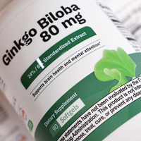 Etiquetas multivitamínicas de vinilo impermeables personalizadas directas de fábrica con punto 3D mate UV para botellas de pastillas para el cuidado de la salud