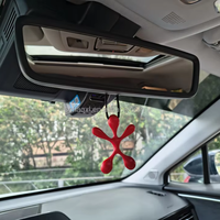 Diffuseur d'air de voiture de luxe Dr. Marcus avec clip de ventilation et éclairage d'ambiance, en plastique