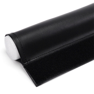Tira de Sellado para Puerta de Cuero PU 900x80x25mm, Instalación con Tornillos de un Solo Lado, Antipolvo, Insonorizante, Diseño Minimalista - Product Image 2