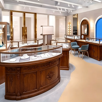 Vitrine de présentation de bijoux moderne, grande, dorée, avec éclairage LED, étanche, verrouillable, sur pied, avec étagères en verre pour magasin