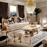 Ensemble de canapés de luxe RH, design royal français, en bois massif doré antique et tissu, fait main, écologique, pour salon haut de gamme