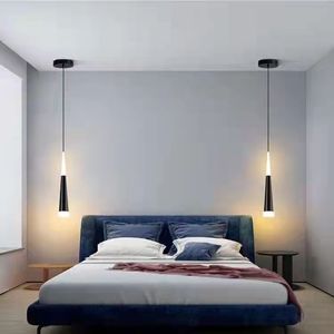 Lampe suspendue moderne et minimaliste pour chevet, lumière chaude longue et unique, idéale pour chambre et bureau - Product Image 3
