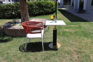 Chaise de jardin Flora, design moderne en métal pliable, mobilier d'extérieur durable avec un équilibre parfait entre style et confort - Product Image 2