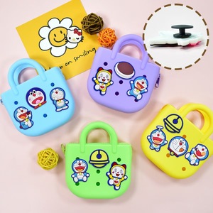 Breloques de <span class=keywords><strong>chaussures</strong></span> en PVC Doraemon en gros pour la décoration de sabots et sandales, accessoires de <span class=keywords><strong>chaussures</strong></span> pour enfants, cadeaux - Product Image 4