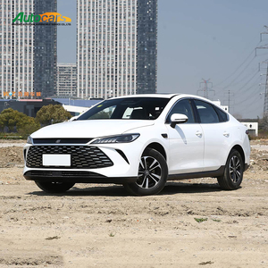 BYD Qin Plus DM-i 2025 Sedán Edición 120km 120kw Híbrido Eléctrico para Adultos Vehículo de Nueva Energía en Stock Coche Usado - Product Image 5