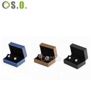 Custom Logo Green Rectangle <b>Leather</b> <b>Jewellery</b> <b>Boxes</b> for Engagement Bracelet Packaging Bangle Box - Product Image 2