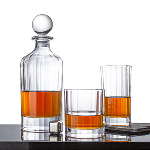 <span class=keywords><strong>Carafe</strong></span> à whisky et vin SUNYO de haute qualité, sans plomb, transparente, moderne, en verre cristal fabriqué à la machine, 750 ml, pour <span class=keywords><strong>a</strong></span>érer l'<span class=keywords><strong>alcool</strong></span> - Product Image 1